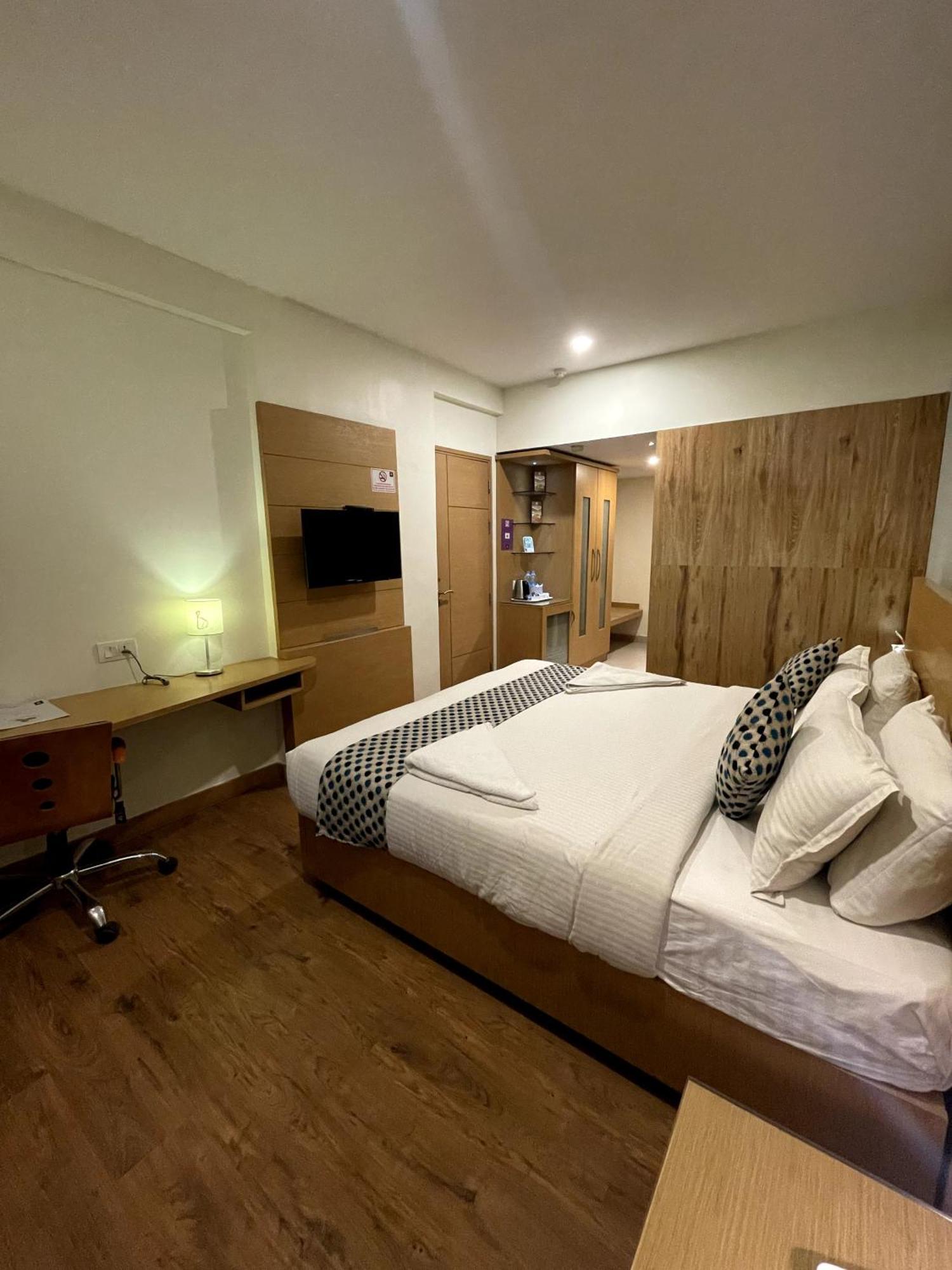 Hotel Indriya Wayanad Kalpetta Bagian luar foto
